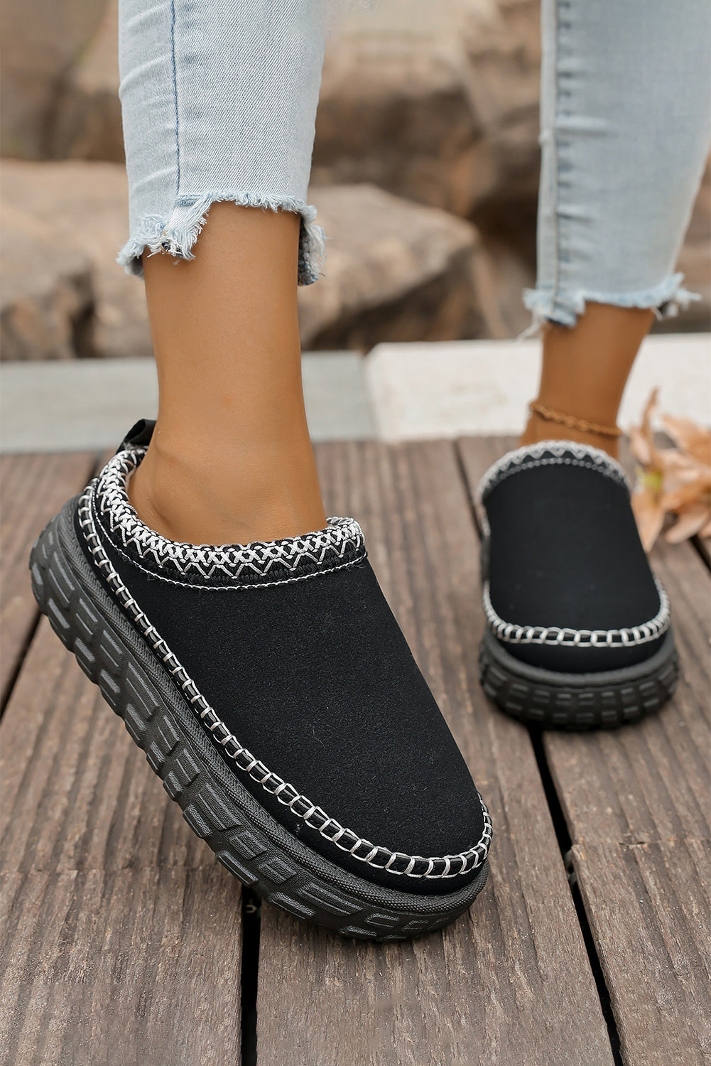 Black Faux Suede Woven Trim Plush Lining Platform Slippers