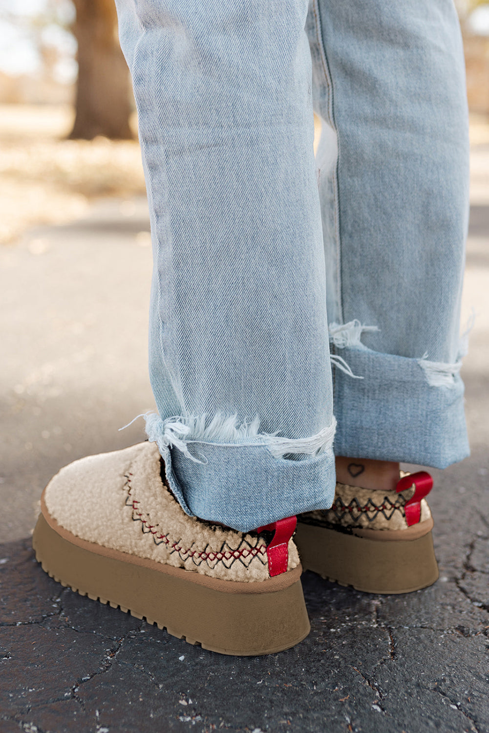 White Soft Plush Embroidered Detail Flat Platform Slippers