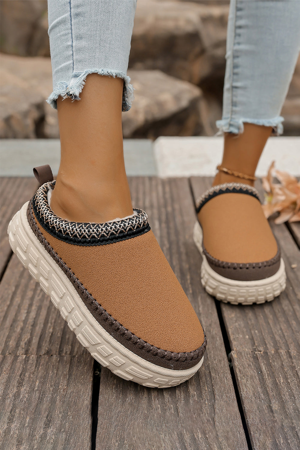 Black Faux Suede Woven Trim Plush Lining Platform Slippers