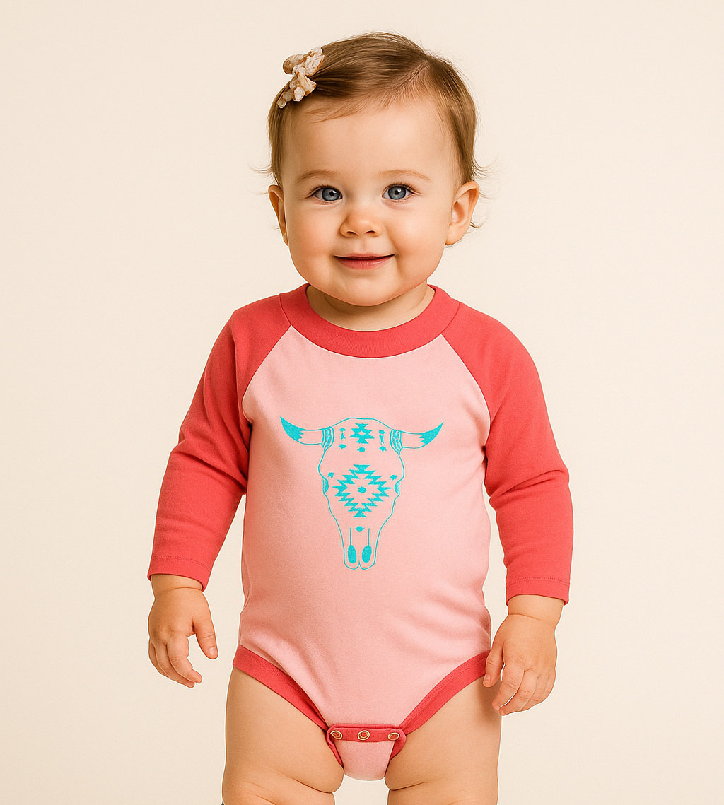 Bull Reglan Pink Long-sleeved Baby onesie